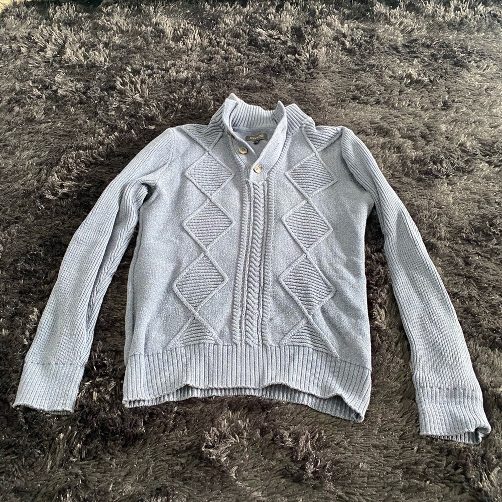 RW & Co men’s medium sweater